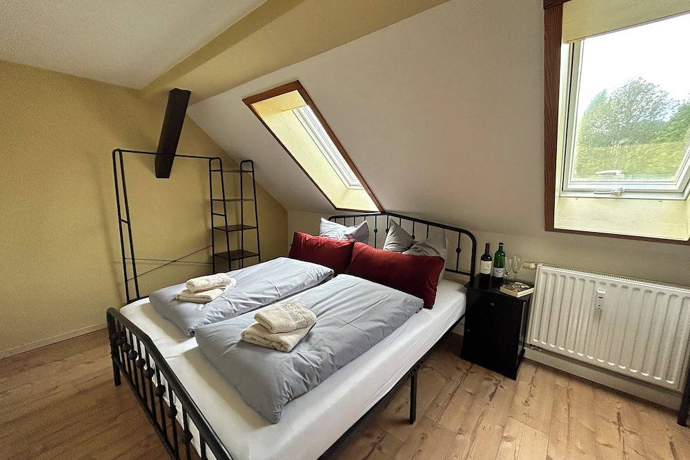 Ganze Wohnung, Ferienwohnung Sprejnik - Residenz am Sonnenhübel mit Aussicht und Viel Ruhe in Waltersdorf, Großschönau