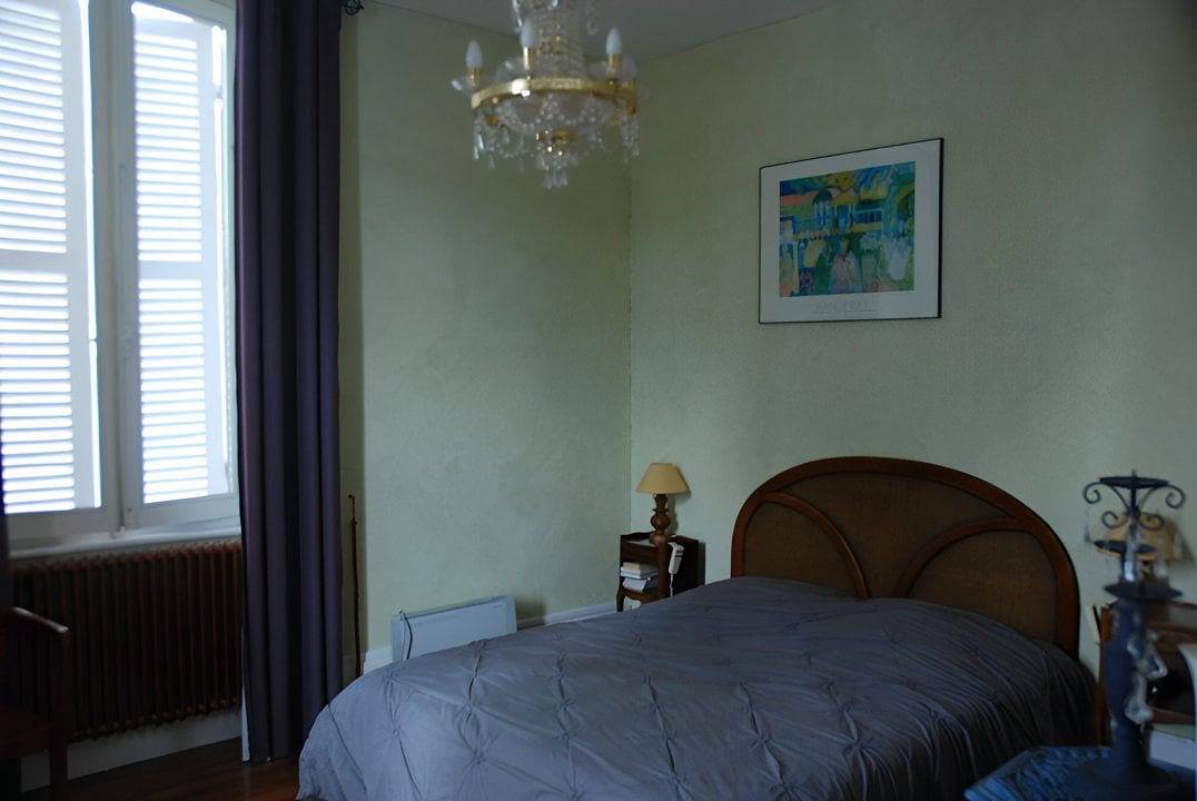 Villa les pieds dans l'Ouche - Chambre verte in Barbirey-sur-Ouche, Région de Dijon