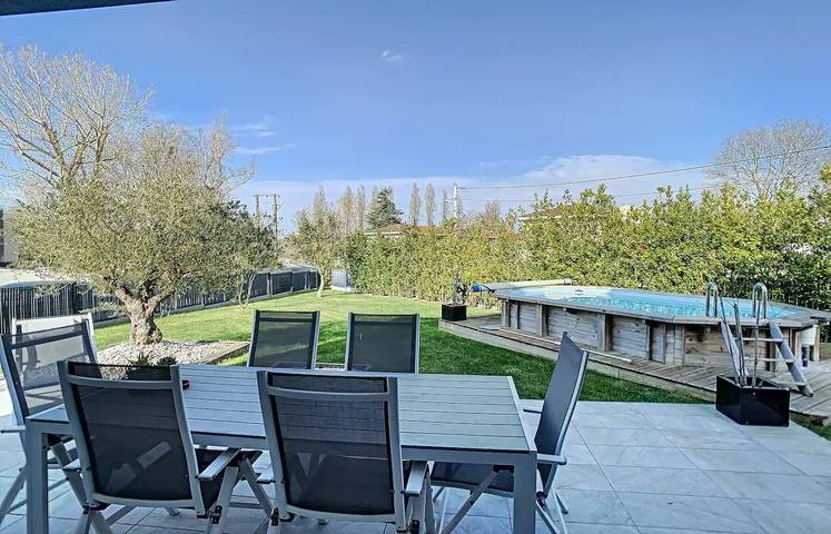 Location de vacances pour 6 personnes, avec jardin et piscine à Dax - 2