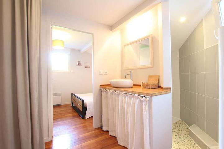 Location de vacances pour 2 personnes, avec jardin à Lahonce - 4