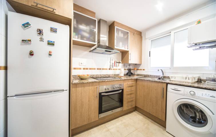 Apartamento vacacional entero, Apartamento con vistas al mar, piscina y aparcamiento in Cabanes, Costa del Azahar