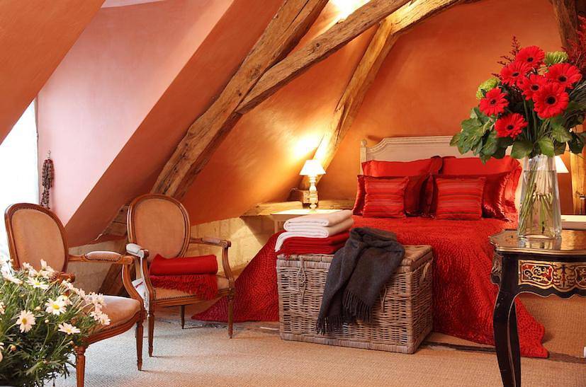 Three-Bedroom House in Berthenay, Région de Tours