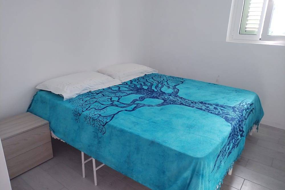 Ganze Wohnung, Salento, Lecce, Torre Chianca: independent apartment 6 beds and verandas in Torre Chianca, Lecce Provinz