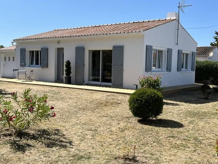 Casa independiente con jardín, cerca de playa y centro, 5 plazas, Barbâtre in Barbâtre, Noirmoutier