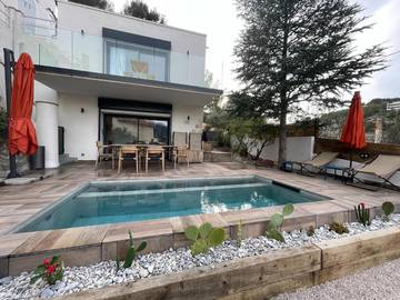 Villa pour 4 personnes, avec piscine ainsi que jacuzzi et terrasse dans Calanques