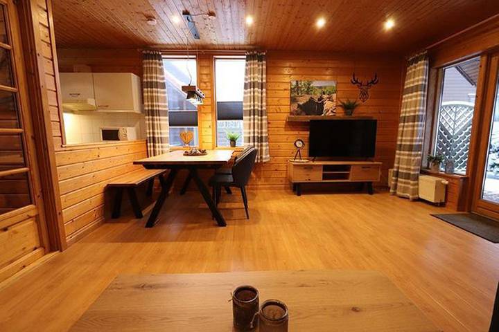 Ferienhaus für 5 Personen, mit Terrasse und Garten sowie Sauna im Ostharz