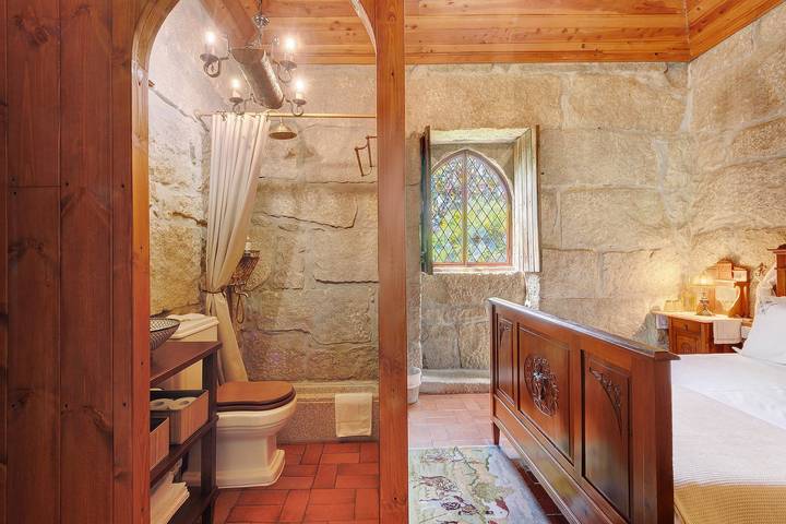 Apartamento entero, Suite Princess en el Castillo de Portugraal in Paredes, Distrito de Porto