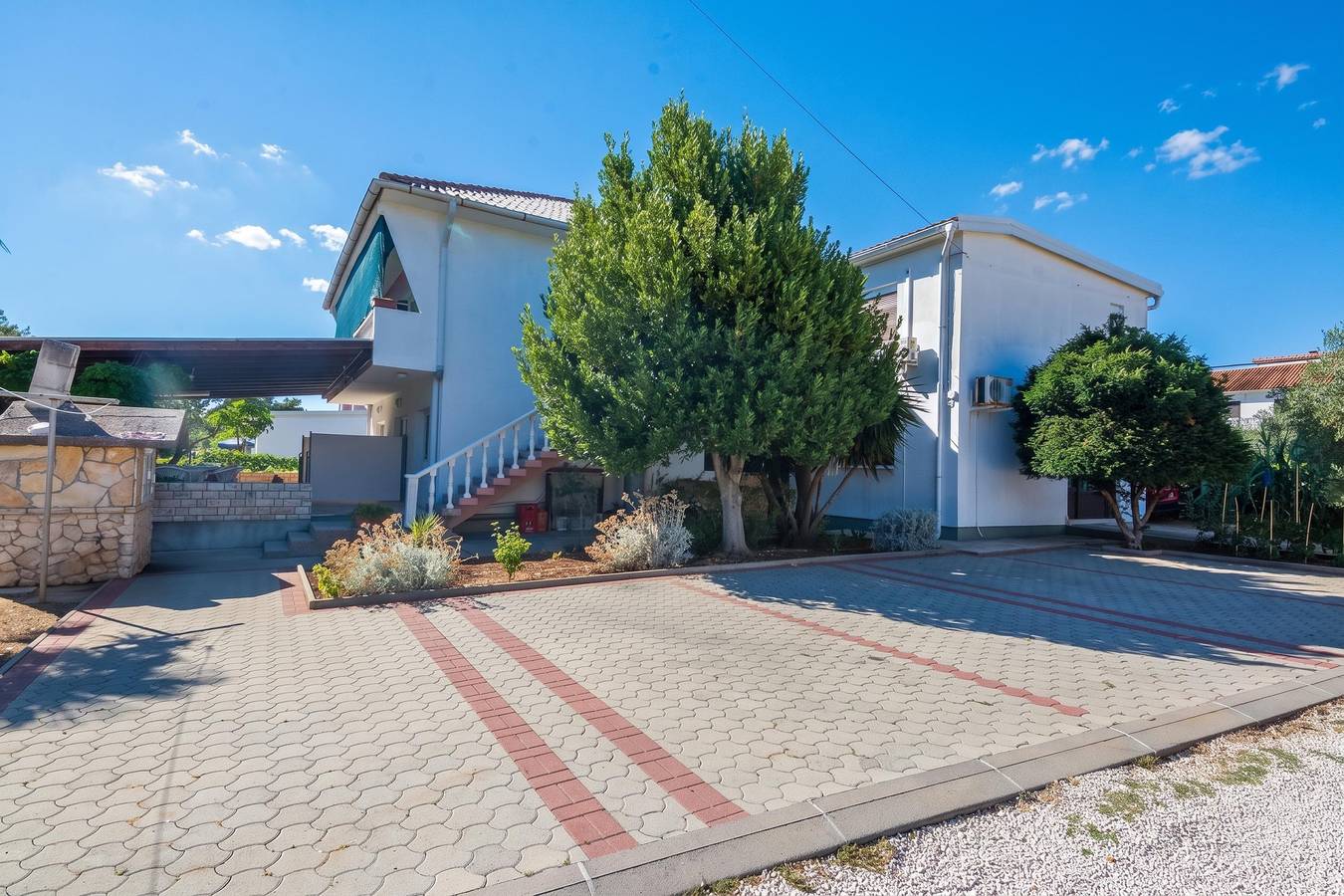 Appartamento vacanze a Vir a partire da 95€ a notte