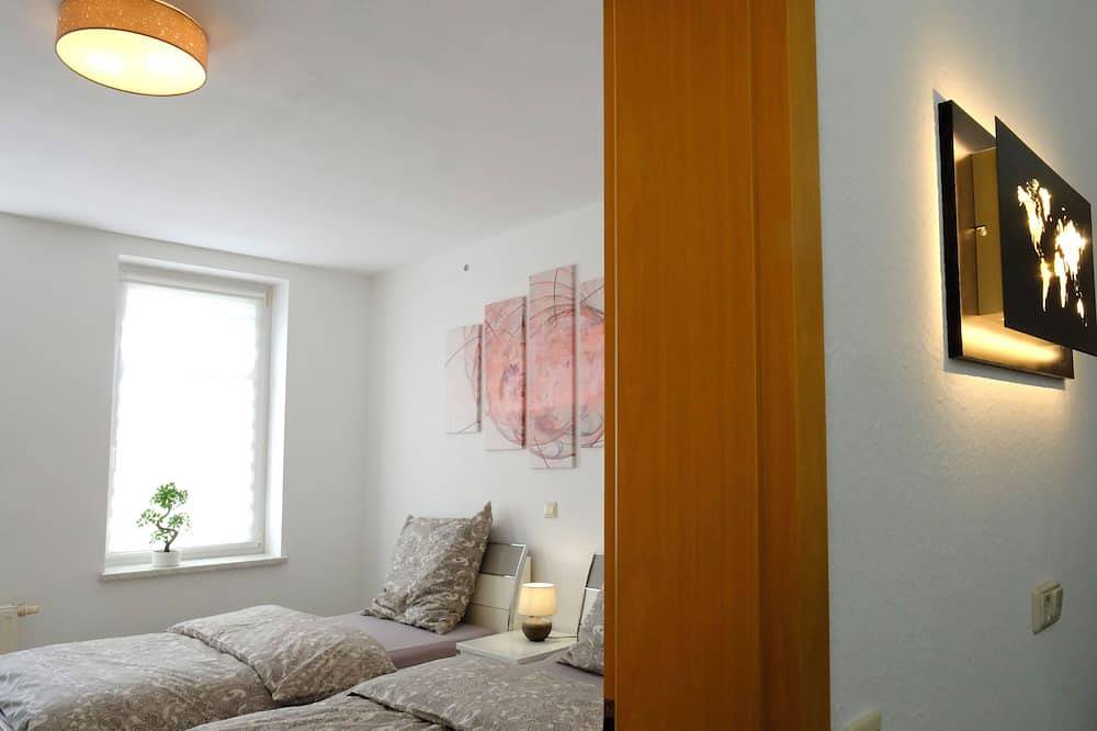 Ganze Wohnung, Urlaub nicht nur für Monteure K2! - Urlaub nicht nur für Monteure! in Gera, Ostthüringen