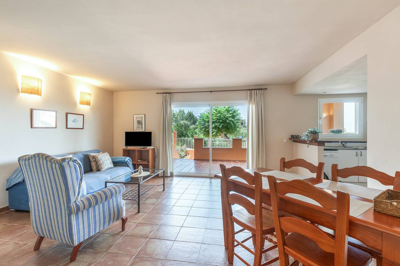 Ganze Wohnung, Apartment 'Son Bou Pool and Sea' mit Meerblick, Wlan und Klimaanlage in San Jaime Mediterráneo, Alaior Gemeinde
