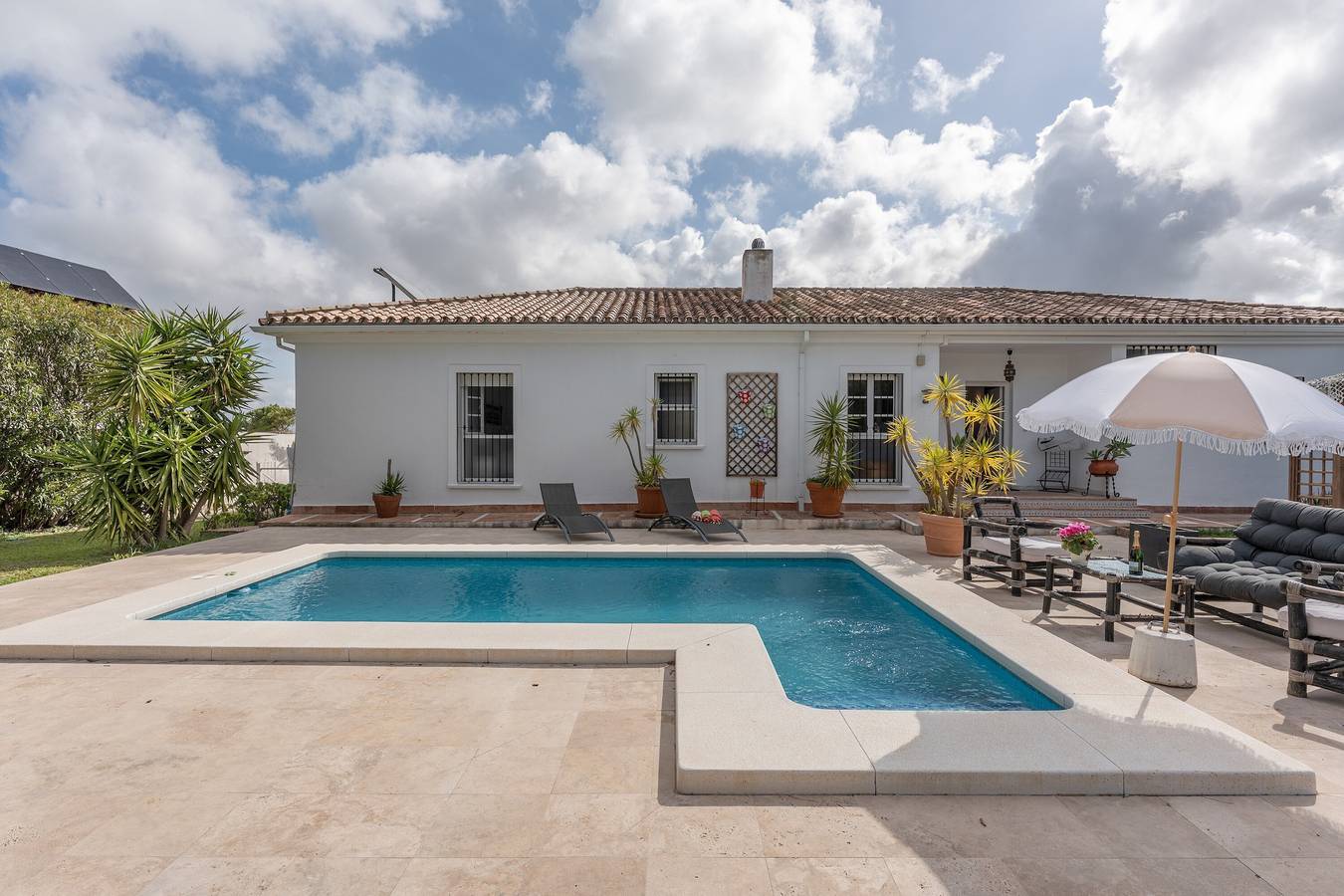 Casa vacacional «Villa Ambroise Alhaurín De La Torre» con Wi-Fi y aire acondicionado in Pinos de Alhaurín, Alhaurín de la Torre