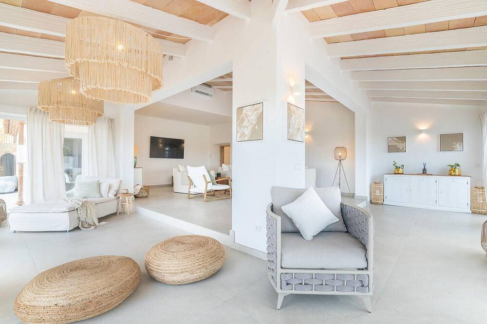 Acogedora casa en Ariany con piscina privada, puede ser interior o exterior. in Ariany, Interior de Mallorca