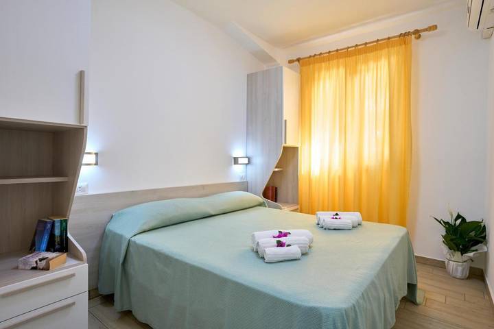 Villaggio vacanza per 3 persone, con Terrazza e Giardino nonché Piscina in Capo Vaticano