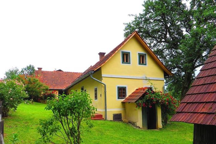 Ferienhaus für 8 Personen, mit Terrasse und Garten - 1