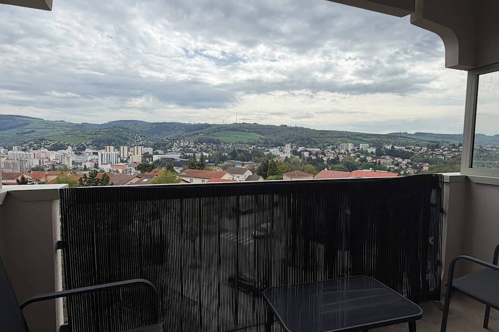 Ganze Wohnung, Urban cocoon with panoramic view - Balcony - Fully equipped in Saint-Étienne, Regionaler Naturpark Pilat