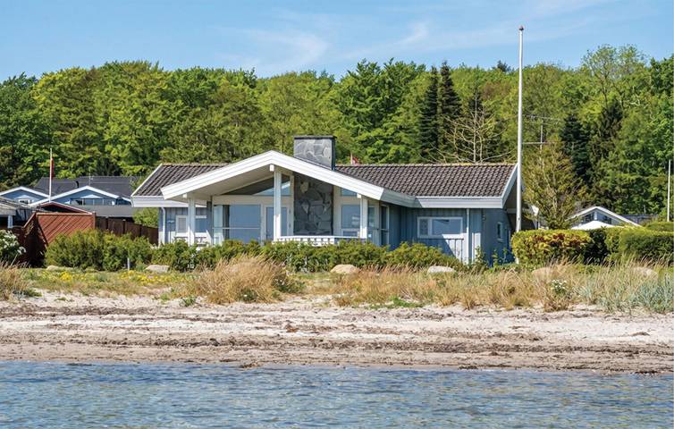 Ferienhaus für 4 Personen, mit Whirlpool und Garten sowie Sauna in Binderup Strand