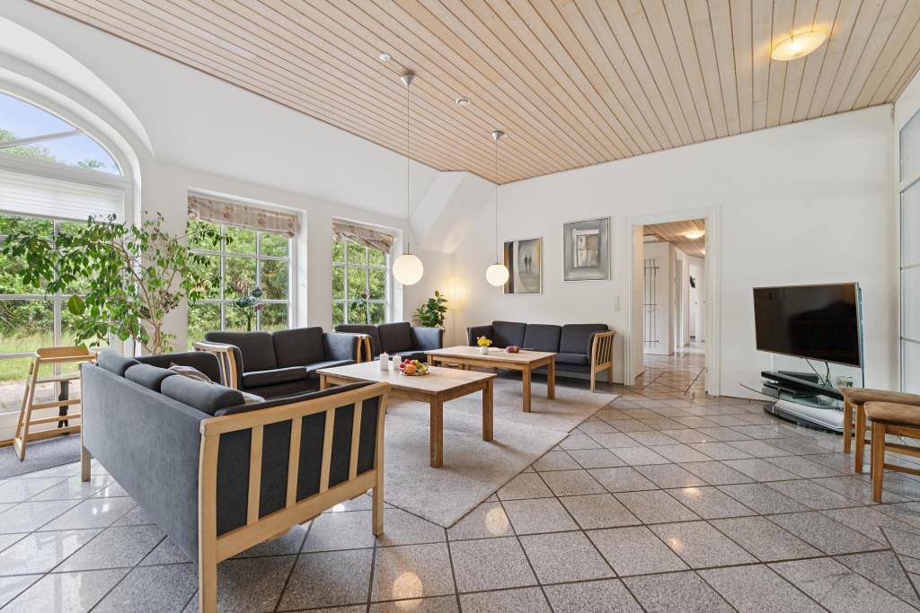 Luxury vacation home with pool, spa and sauna in Ulfborg, Région de Holstebro