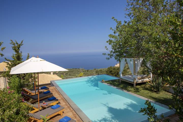 Villa für 8 Personen, mit Balkon und Garten sowie Pool auf Lefkada - 4