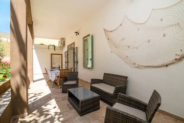Holiday Rental for 6 People in Parco Nazionale dell'Arcipelago di La Maddalena, La Maddalena, Photo 1