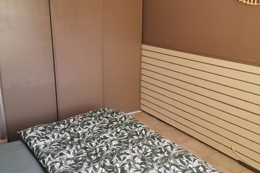 Casa / villa / chalet - Roquemaure in Roquemaure, Region de Nimes