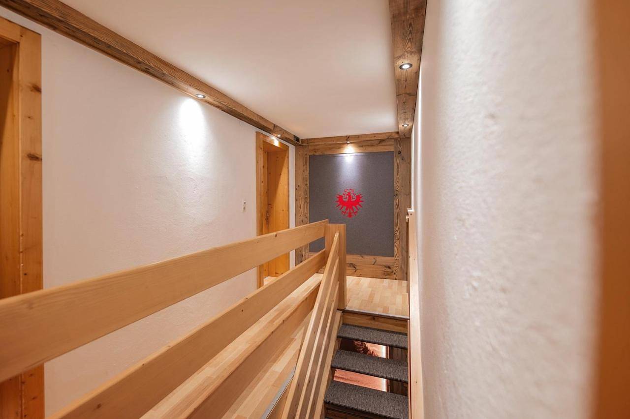 Four-Bedroom House with Balcony and Garden View in Stubaier Alpen, Neustift im Stubaital