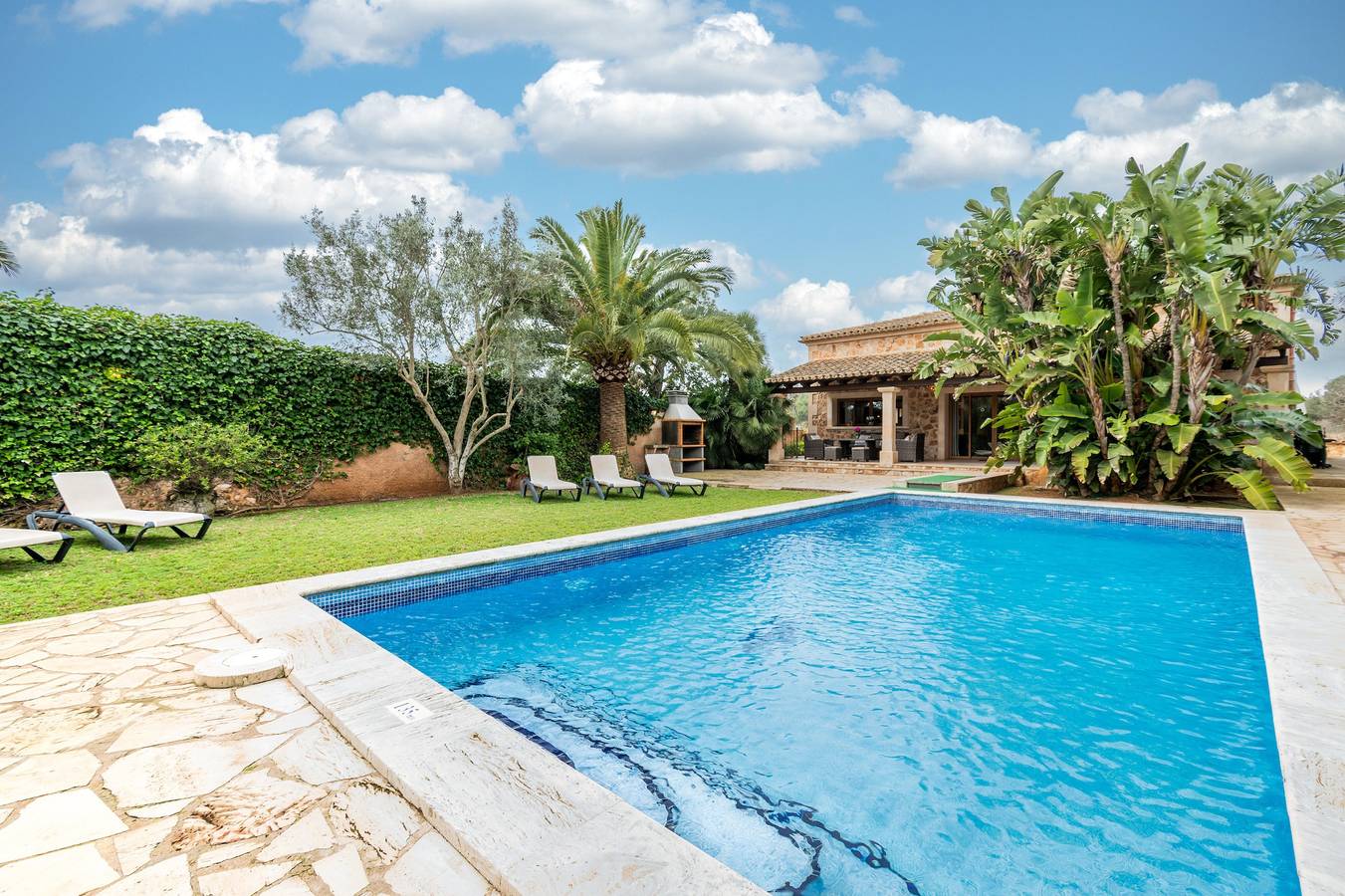 Finca 'Casa Brava' mit privatem Pool, Wi-Fi und Klimaanlage in Santanyí, Mallorca Süden