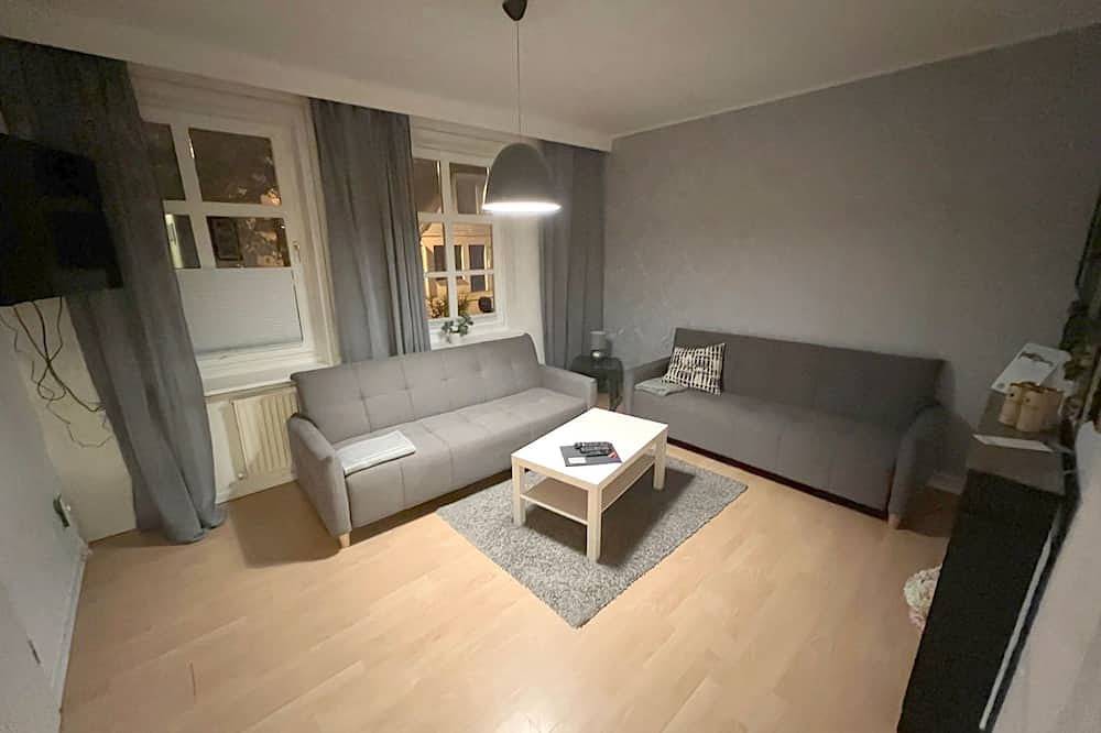 Ganze Wohnung, Wohnung in Bad Segeberg mit Terrasse in Bad Segeberg, Kreis Segeberg