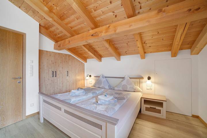 Appartement entier, Appartement « Tscharfhof » avec vue sur la montagne et terrasse privée in Walten, San Leonardo in Passiria
