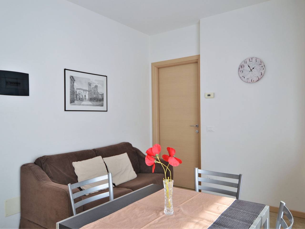Geheel appartement, Appartement bij Comomeer met Uitzicht in Dervio, Westelijke Orobie-Alpen
