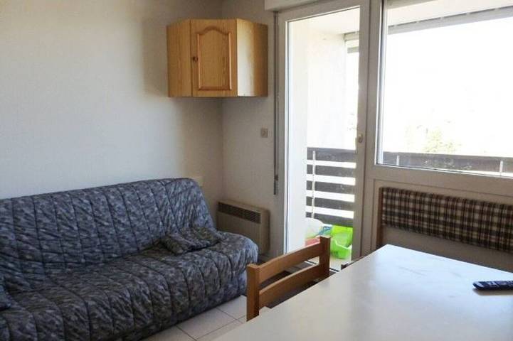 Appartement entier, Studio 4 pers, proche pistes avec balcon et parking in La Pierre Saint-Martin, Arette