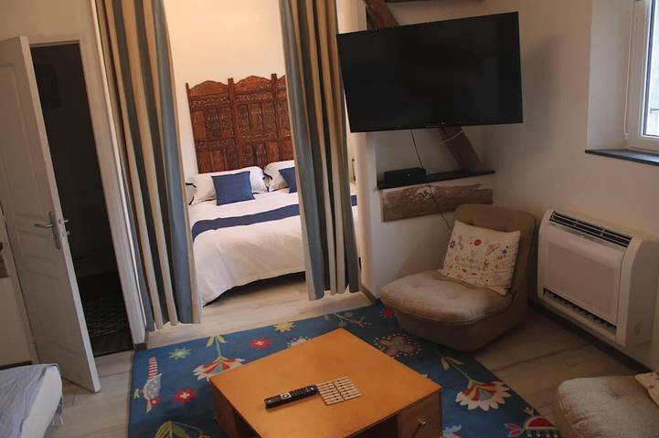 Gîte pour 4 personnes, avec piscine et jardin à Castelnau-Rivière-Basse - 3