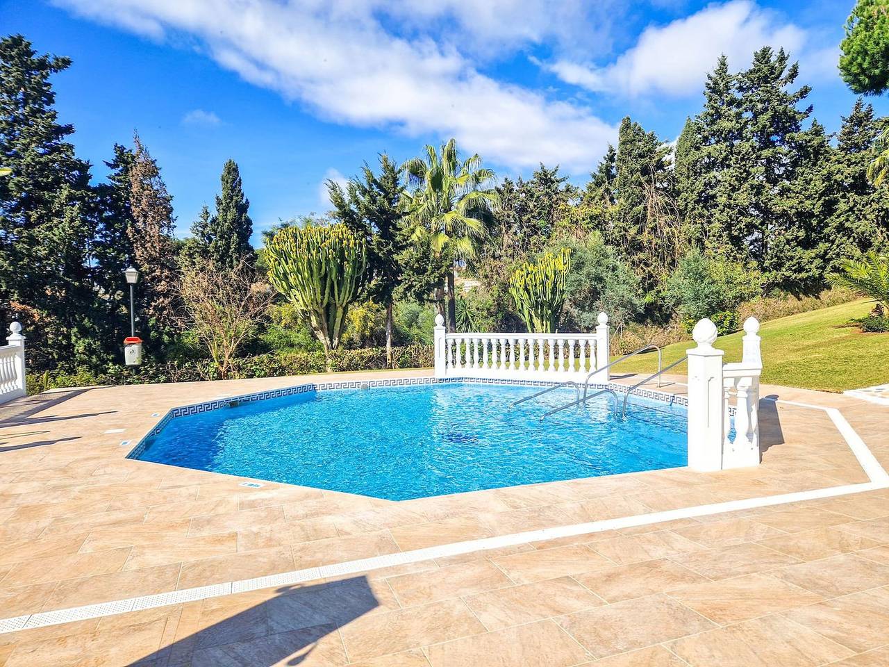 Appartement entier, 2336/Hr1 in La Cala de Mijas, Mijas