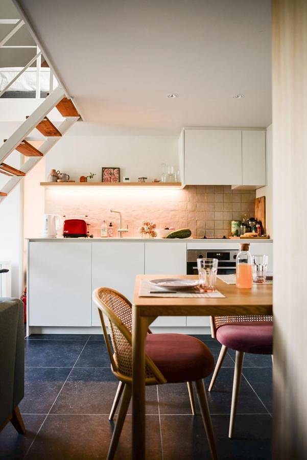 Gîte pour 2 personnes, avec jacuzzi et sauna ainsi que jardin et piscine à Oostkamp - 2