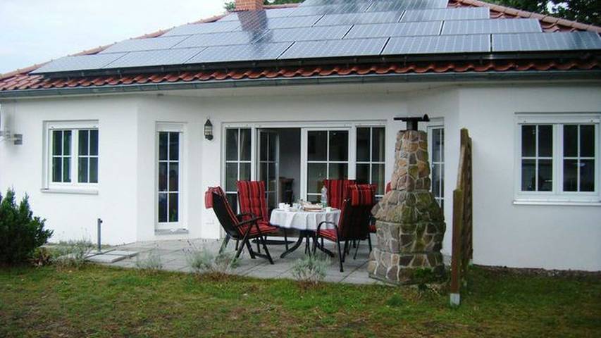 Bungalow für 5 Personen, mit Garten und Terrasse, mit Haustier in Karlshagen