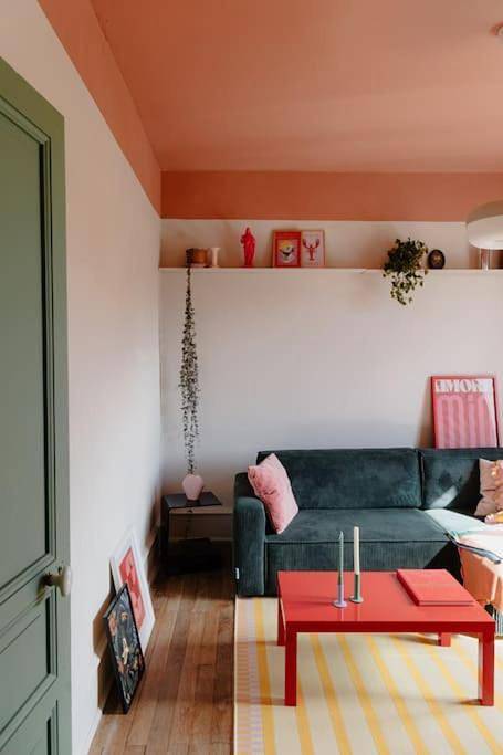 Location de vacances pour 4 personnes, avec jardin et terrasse à Issy-l'Évêque - 3