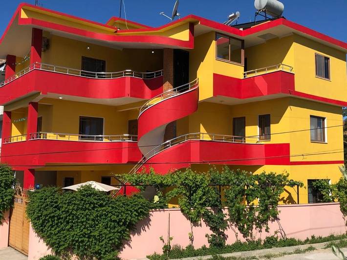 Maison d’hôte pour 3 personnes, avec vue ainsi que jardin et balcon