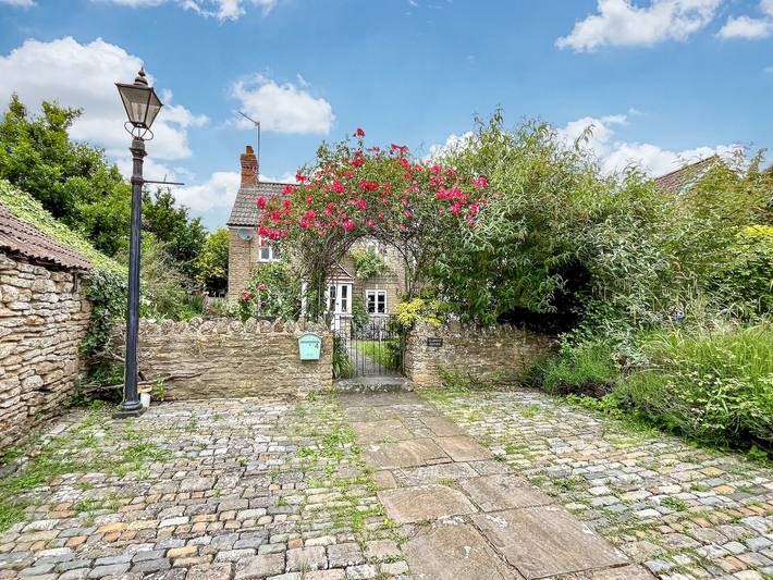 Casa rural para 6 personas, con jardín - 1