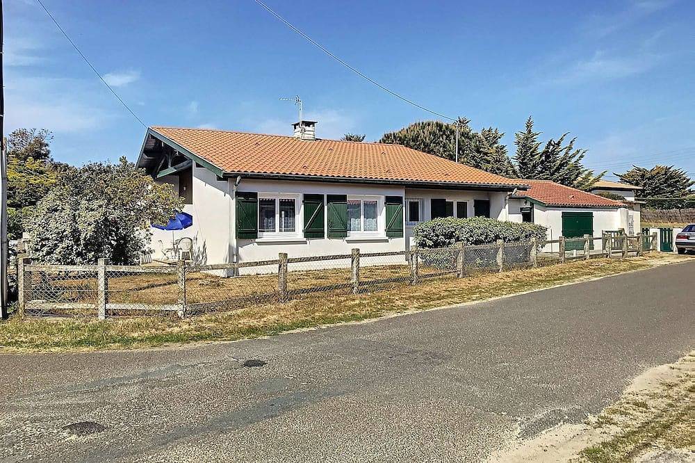 2-br house near the beach in Vieux-Boucau-les-Bains, Côte d’Argent