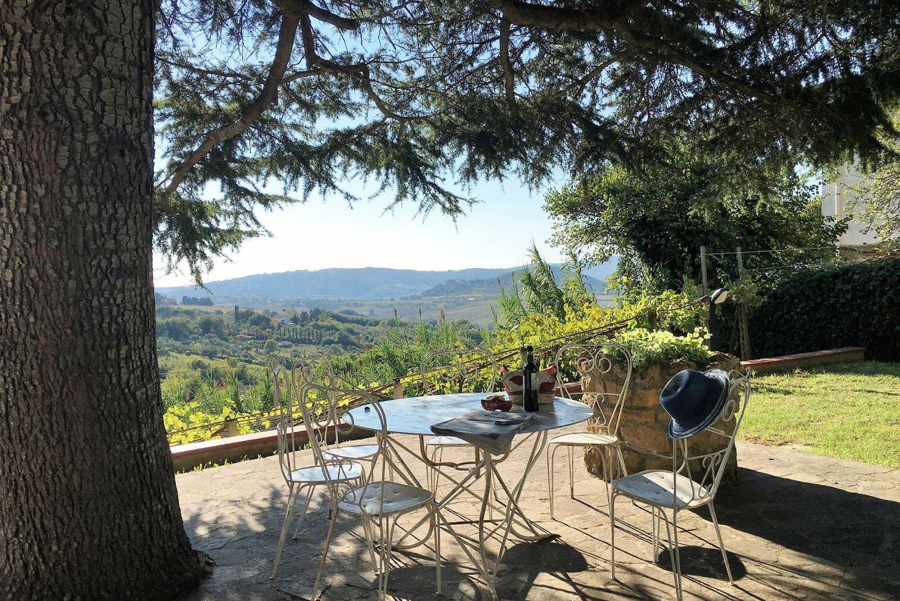 Toscana Tour - Casa Bianca Villa Swimmingpool mit Meerblick, eingezäunter Garten, Grill in Castellina Marittima, Etruskische Küste
