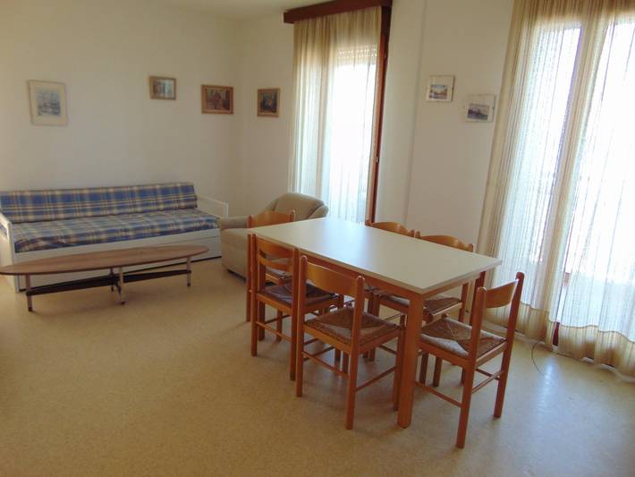 Ferienwohnung für 6 Personen, mit Garten in Lignano Sabbiadoro - 2