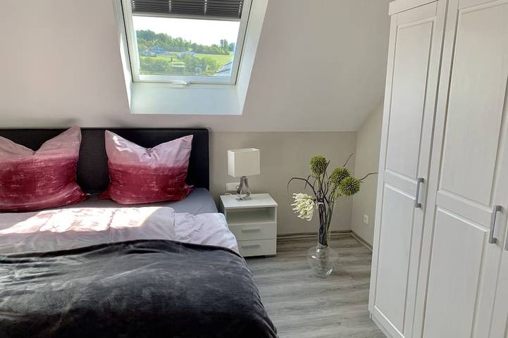 Ferienwohnung für 2 Personen, mit Terrasse in Steinbach-Hallenberg - 2