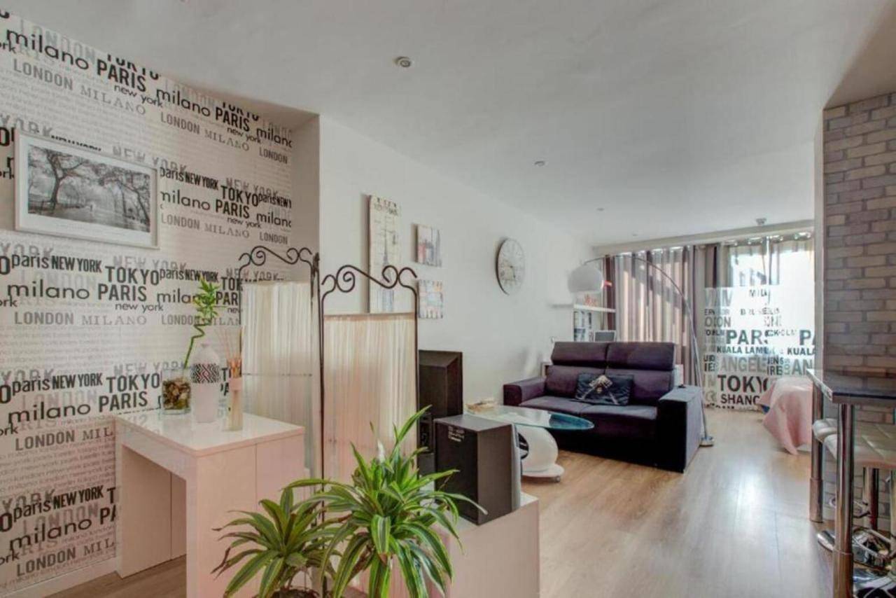 Ganze Wohnung, One-Bedroom Apartment in Malasaña, Madrid