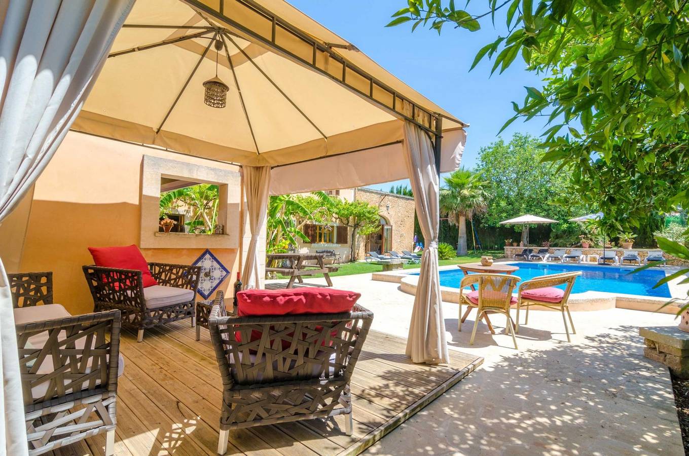 Finca Es Porrassar - Villa with private pool in Cas Concos - Felanitx. Free Wifi in Cas Concos, Felanitx