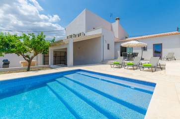 Villa in Vilafranca de Bonany, Mallorca Inselmitte für 8 