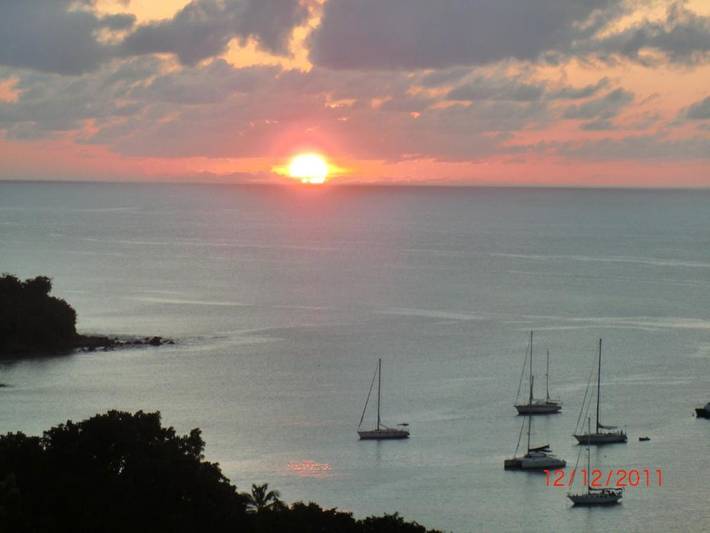 Villa pour 8 personnes, avec jardin ainsi que piscine et jacuzzi, adapté aux familles à Deshaies - 3