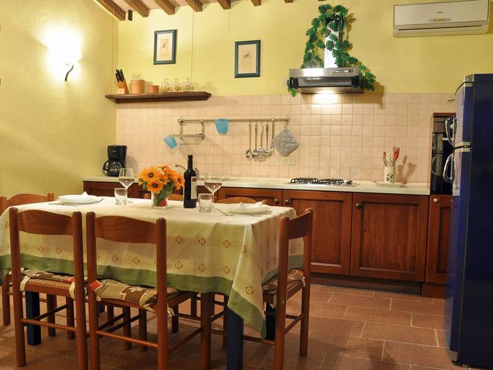 Location de vacances pour 5 personnes, avec jardin ainsi que piscine et balcon à Castagneto Carducci - 3