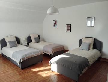 Maison d’hôte pour 3 personnes, avec terrasse ainsi que jardin et vue à Thionville