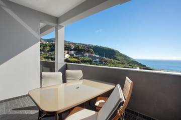 Apartment for 4 People in Calheta, Madeira, Photo 4