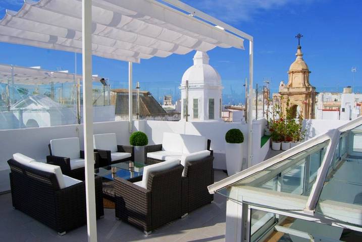 Hôtel pour 10 personnes, avec terrasse, animaux acceptés