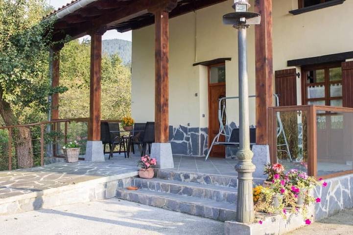 Casa de vacaciones para 6 personas, con jardín y balcón - 1